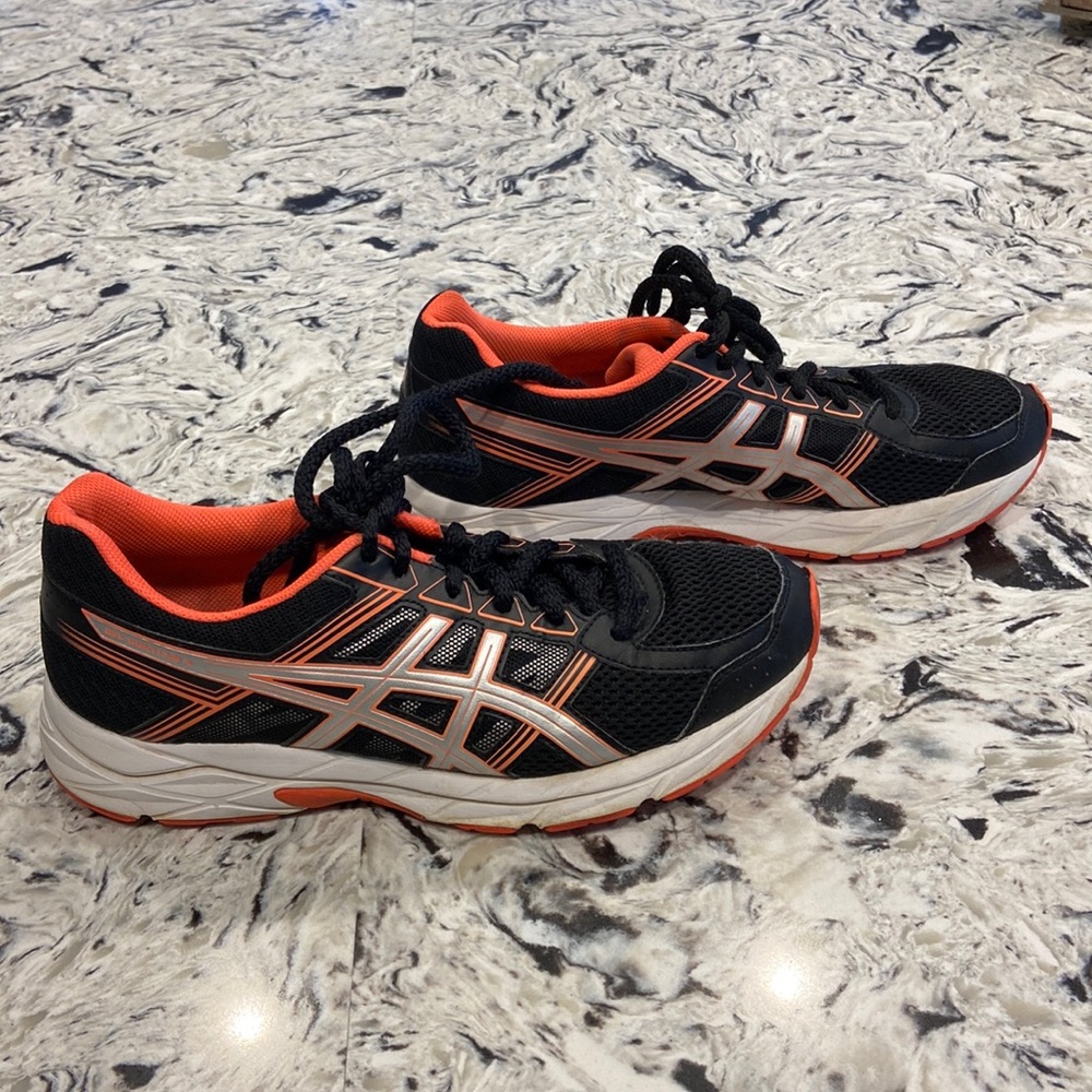 ASICS sneakers.    Size 10.   Good condition. Lite wear